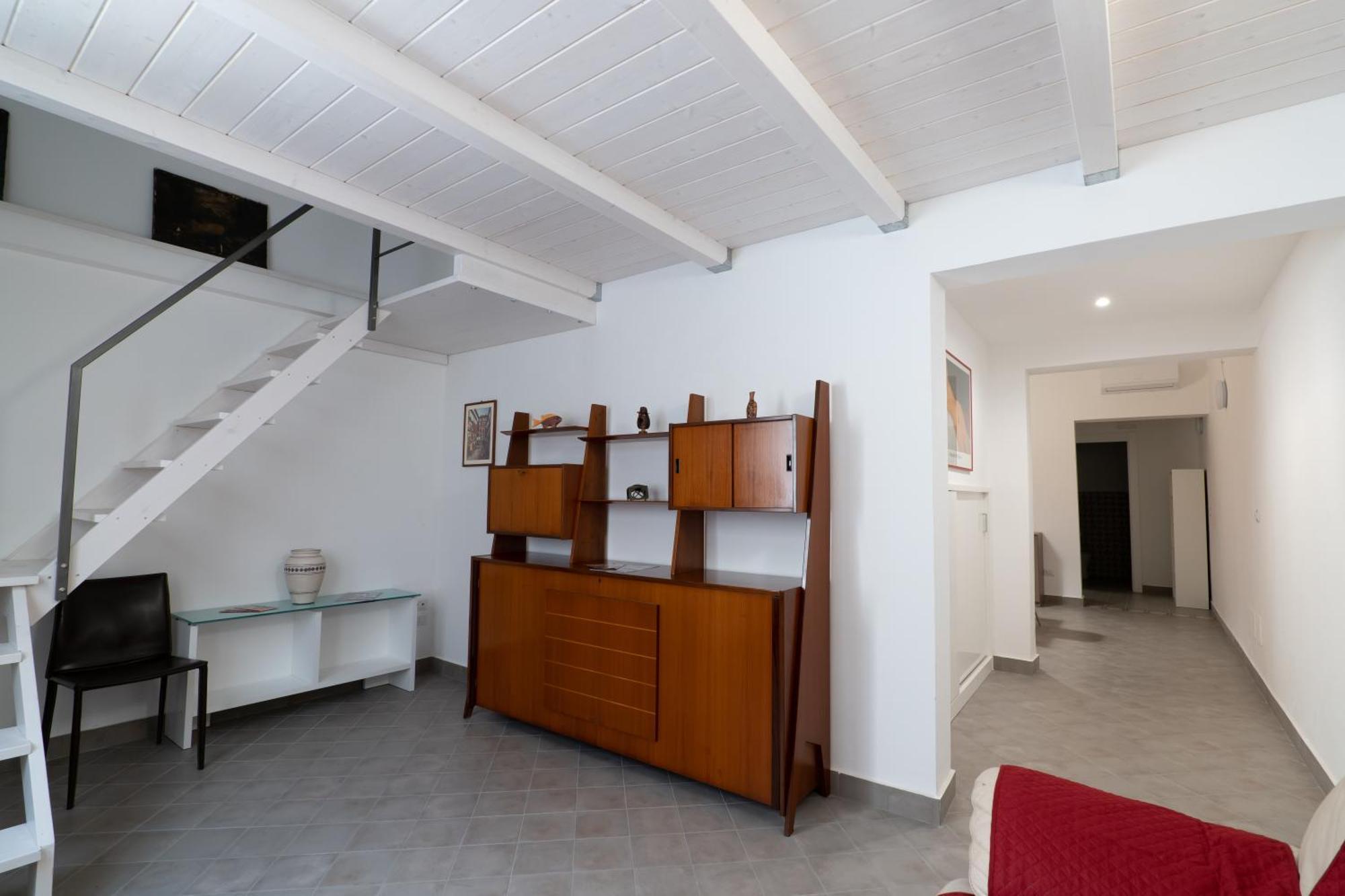 Appartamento Woodenloft14 Aeroporto di Catania Fontana Rossa Esterno foto